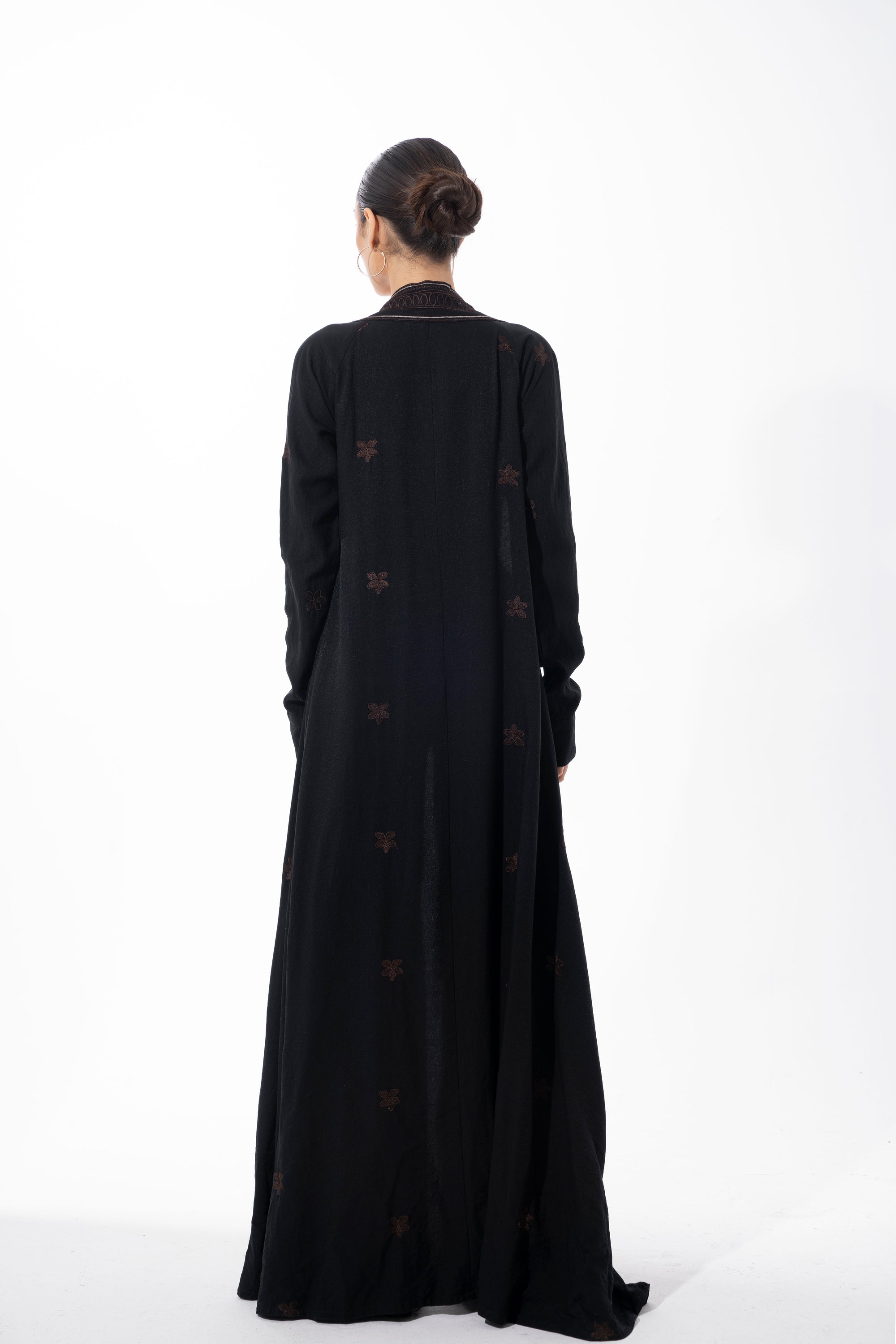 Black Linen/ Brown Threads