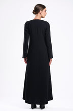 Minimal black