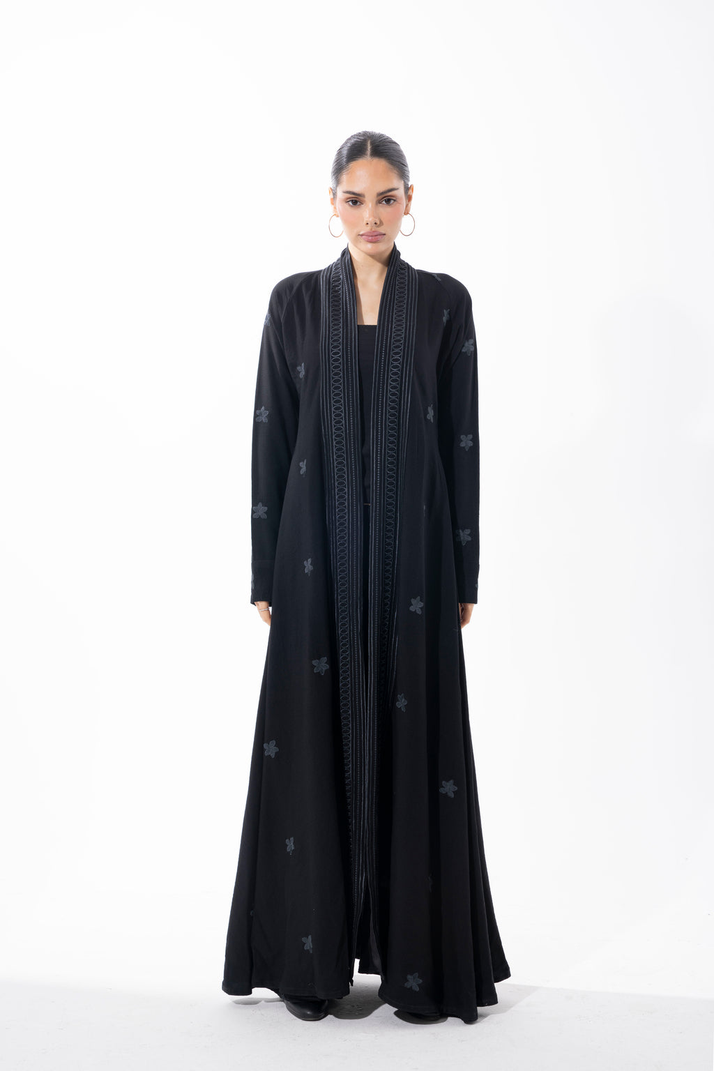 Black Linen/ Dark Gray Threads
