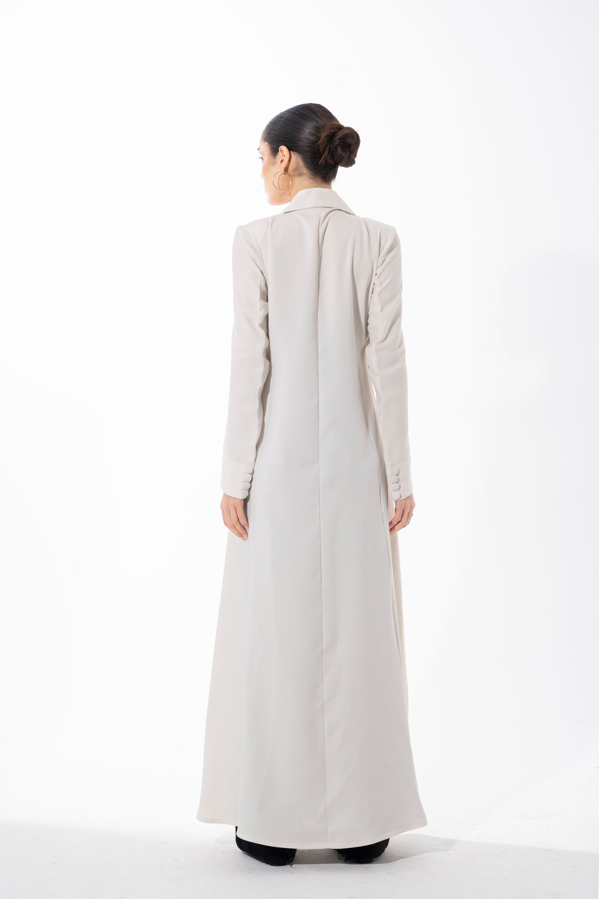 001/Cream